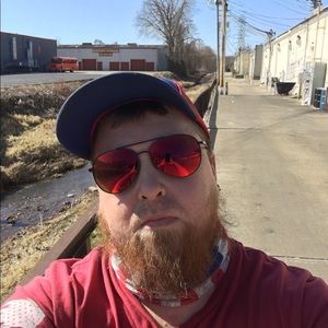 Meet your Posher, Philip